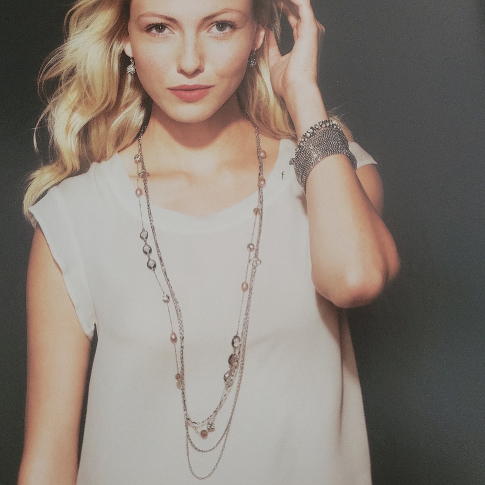 Stella & Dot Annabelle long rosegold necklace